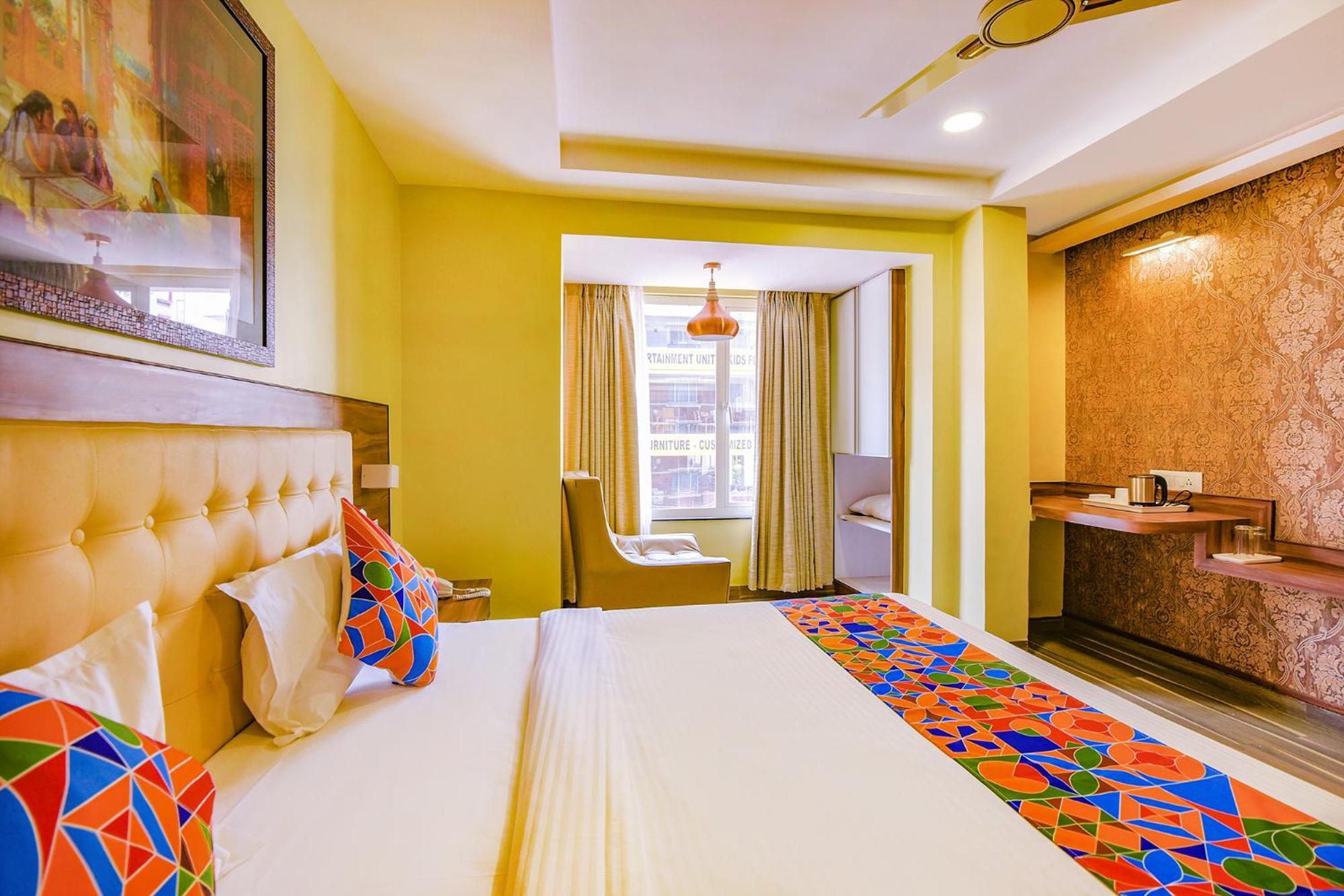 Fabhotel Phoenix Resorts - Nr M Chinnaswamy Stadium Бангалор Екстериор снимка
